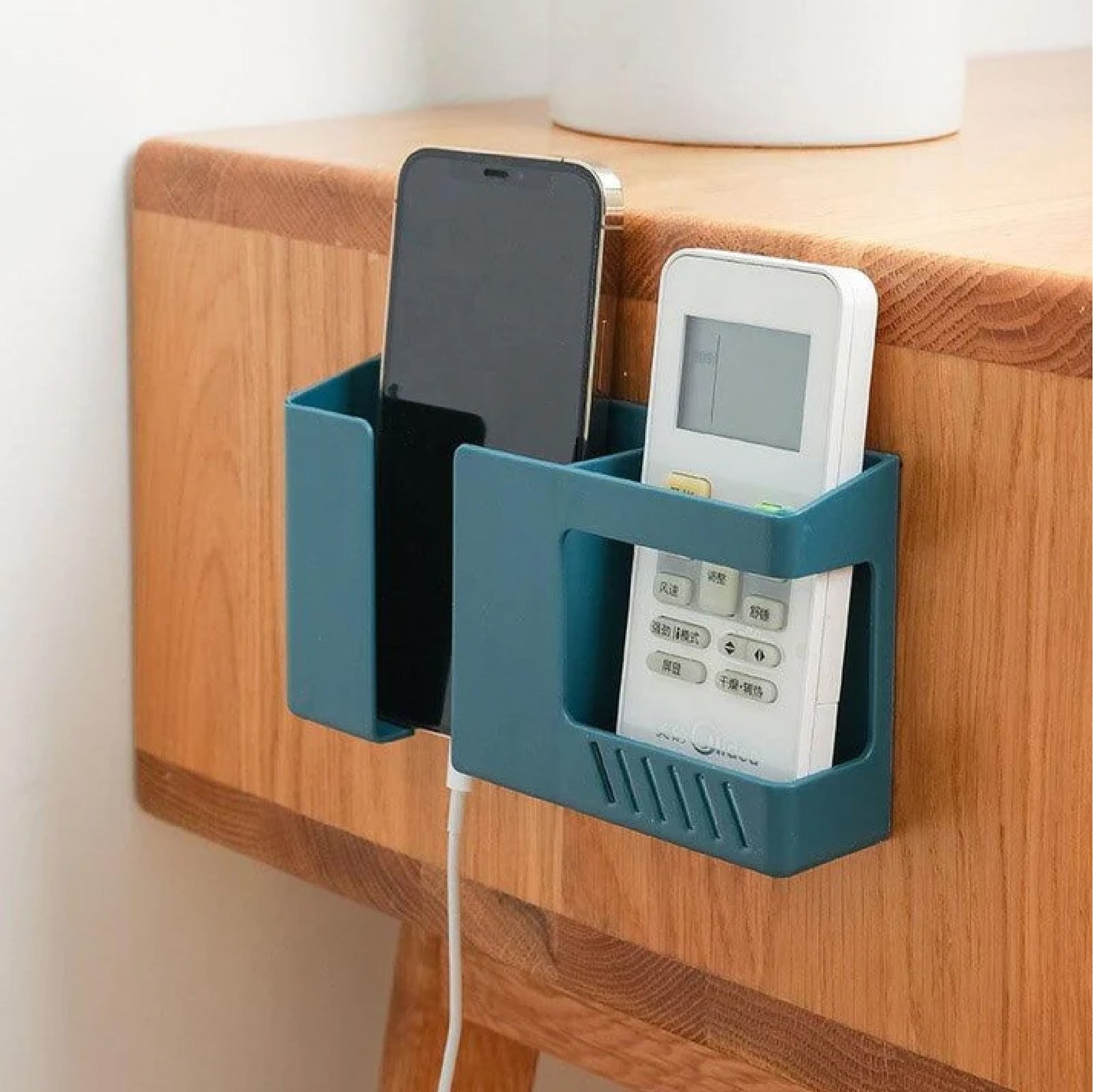 Mobile Plug Holder Stand